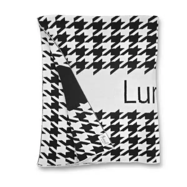 Custom Houndstooth Blanket – Newborn – 60 x 90cm, 100% Cotton